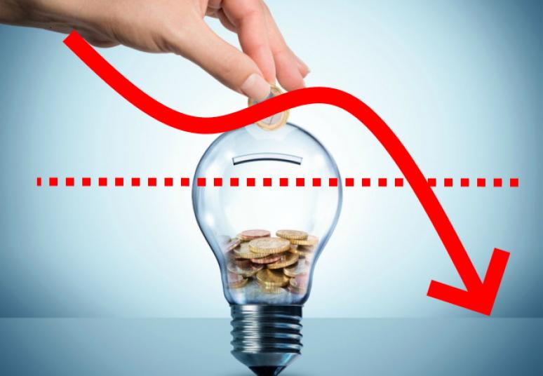 Biržoje elektros kaina mažėja antrą savaitę ir yra mažesnė nei pernai birželį 