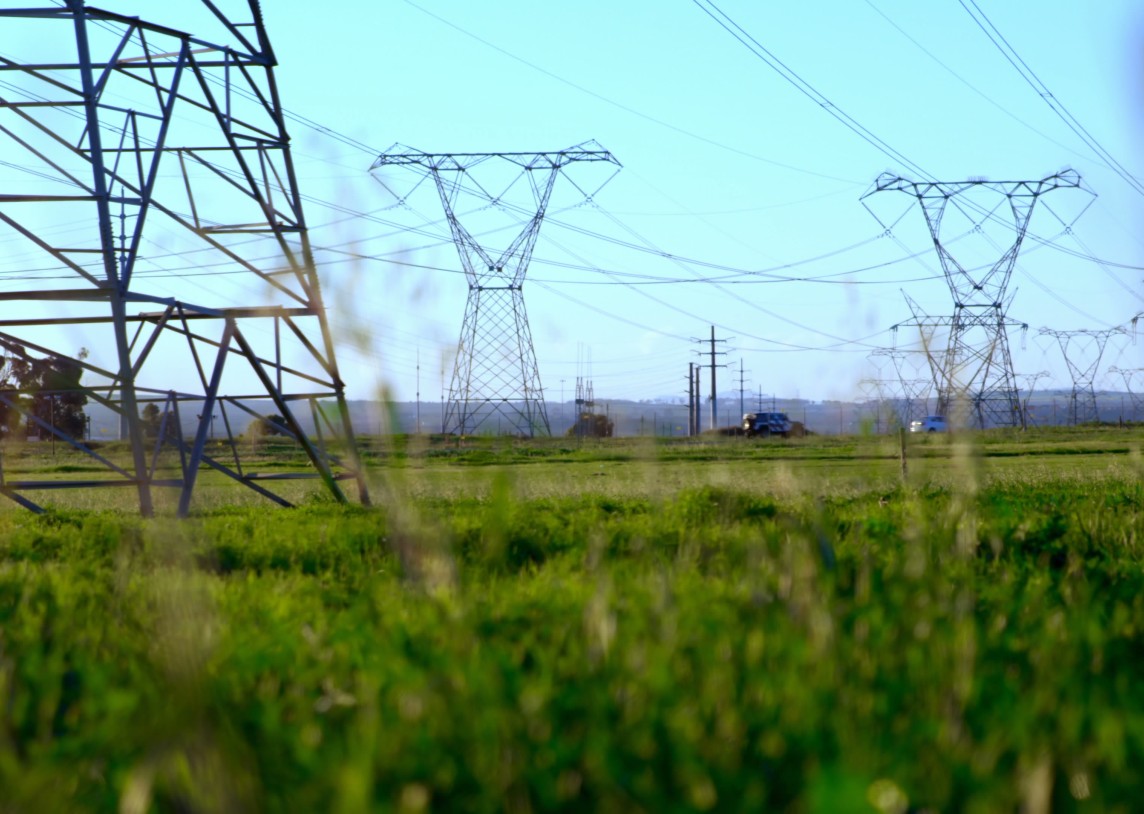 Elektros kaina biržoje sumažėjo ir dabar artima liepos kainai